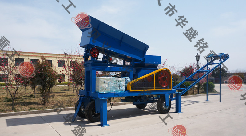 移動(dòng)對(duì)輥制砂機(jī)價(jià)格貴不貴，多少錢一臺(tái)